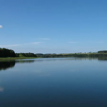 Kasztanowe Wrota Feriegård *